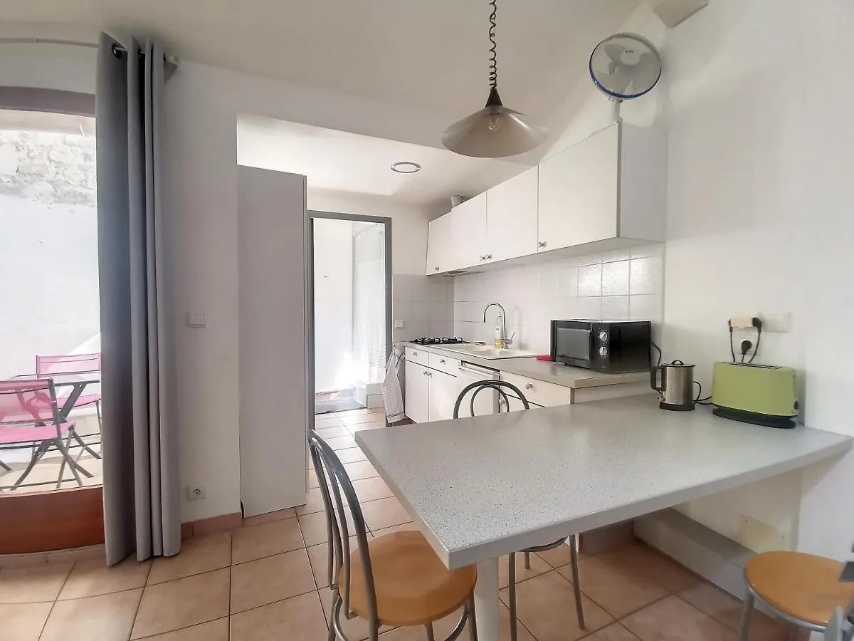 Апартаменты Appartement Avec Terrasse Авиньон Франция